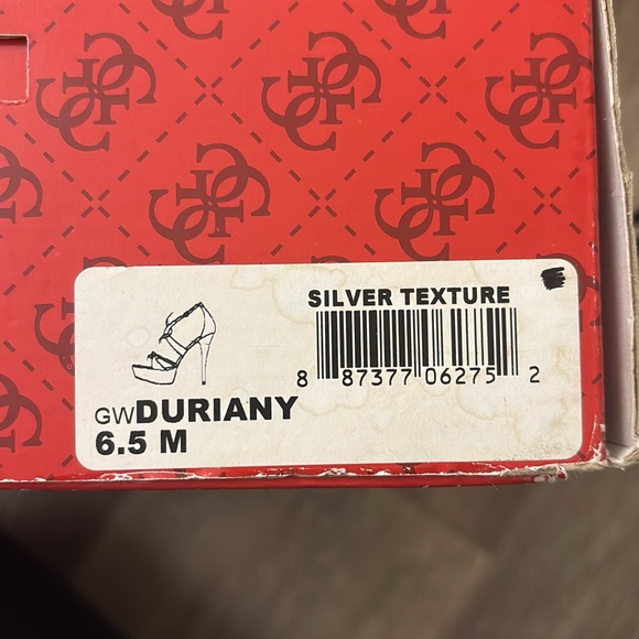 Guess Duriany Heels - Picture 5 of 5